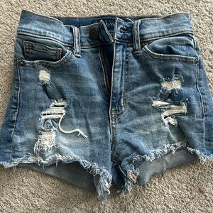 Aeropostale  ripped shorts!